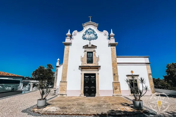 Zabytki Algarve. Kościół Sao Lourenco W Almancil