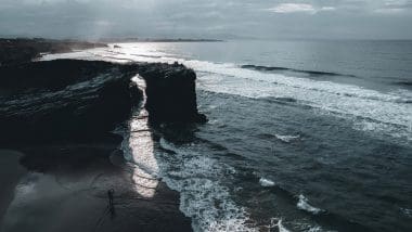 Plaża Las Catedrales - Ikona Północnego Wybrzeża Hiszpanii